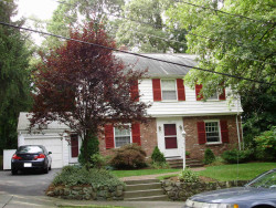 428 Waban Ave, Newton, MA 02468 exterior