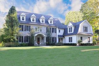 8 Joanne Cir, Westport, CT 06880 exterior