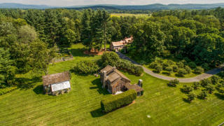514 Rannapo Rd, Sheffield, MA 01257 exterior