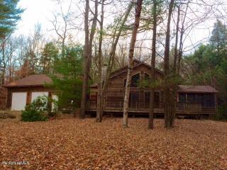 180 Gentian Holw, Becket, MA 01223 exterior