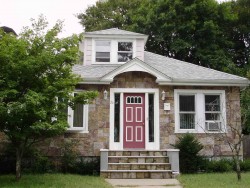 26 Gilbert St, Newton, MA 02465 exterior