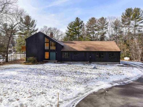 27 Piscataqua Rd, Dover, NH 03820 exterior