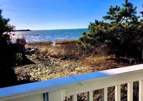 10 Samoset Ave, Wellfleet, MA 02667 exterior