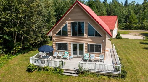 32 Sandy Beach Ln, Pembroke, ME 04666 exterior