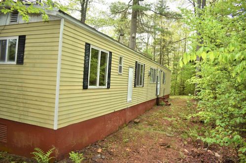 88 Jackson Dr, Dorchester, NH 03266 exterior