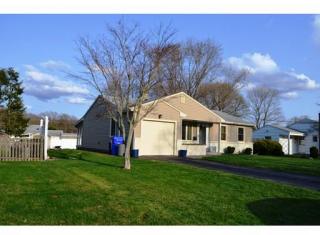 193 Pinecrest Dr, Pawtucket, RI 02861 exterior