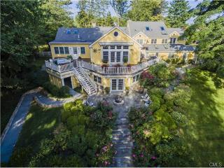 31 Burr Farms Rd, Westport, CT 06880 exterior