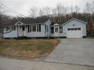 38 Riverside Dr, Northumberland, NH 03582 exterior