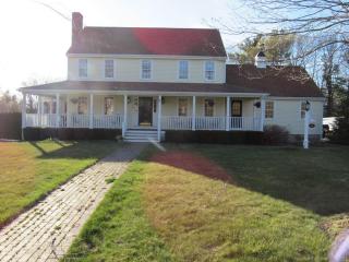 15 Brownfield Dr, Bridgewater, MA 02324 exterior