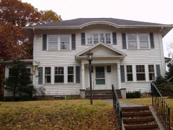 47 Bothfeld Rd, Newton, MA 02459 exterior