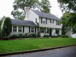 55 Gould Rd, Newton, MA 02468 exterior