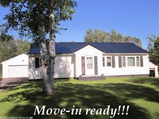 11 Hoover Ave, Caribou, ME 04736 exterior
