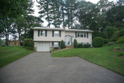 21 Blackstone St, Peabody, MA 01960 exterior