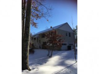 9 Mountain Home Rd, Londonderry, NH 03053 exterior