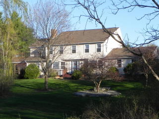 21 Bracelan Ct, Lenox, MA 01240 exterior