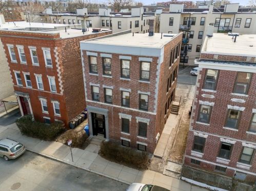 324 Summit Ave, Roxbury-Xing, MA 02135 exterior