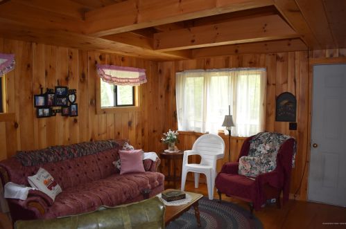 60 Fellows Ln, Winthrop, ME 04364 exterior