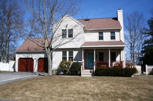 50 Etre Dr, Worcester, MA 01604 exterior