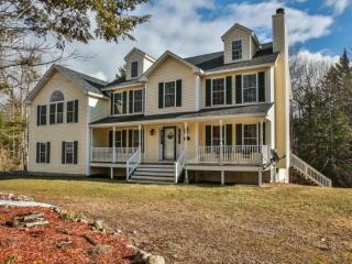 17 Sophia Ln, Wilton, NH 03086 exterior