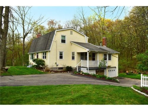 20 Brighton Rd, Hebron, CT 06248 exterior