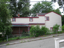69 Cottage St, Newton, MA 02464 exterior