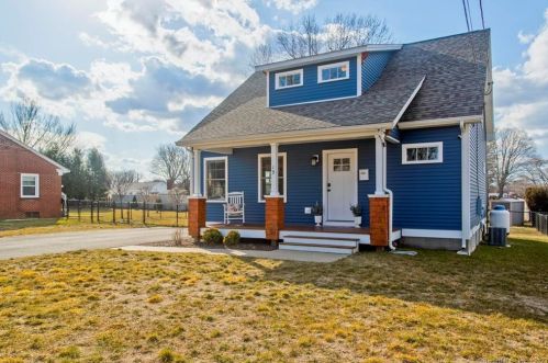 19 Longview Rd, Enfield, CT 06082 exterior