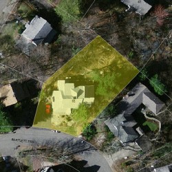 16 Bartlett Ter, Newton, MA 02459 aerial view