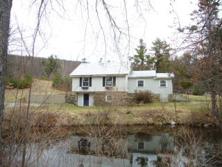 190 Temple Rd, Peterborough, NH 03458 exterior