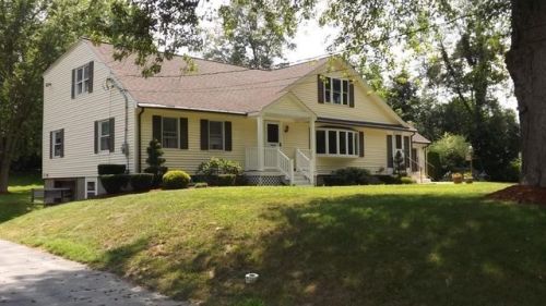 57 Purinton St, Shrewsbury, MA 01545 exterior