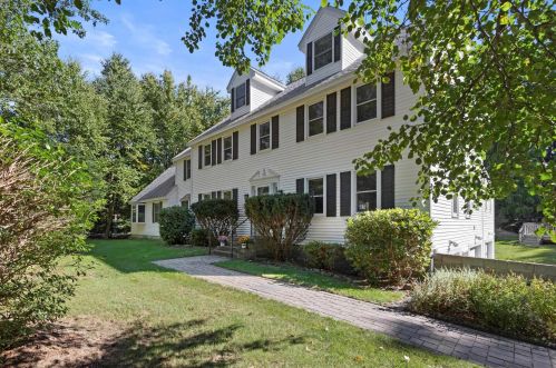 40 Alexis Ln, Hampton-Falls, NH 03844 exterior