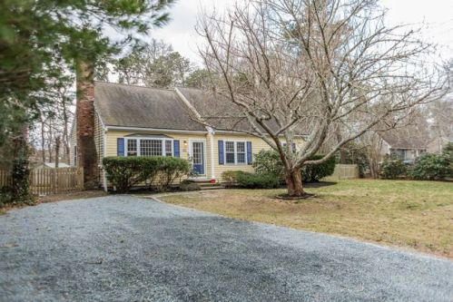 35 Leona Ter, Brewster, MA 02631 exterior