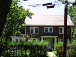 915 Chestnut St, Newton, MA 02465 exterior