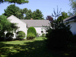 11 Caldon Path, Newton, MA 02459 exterior