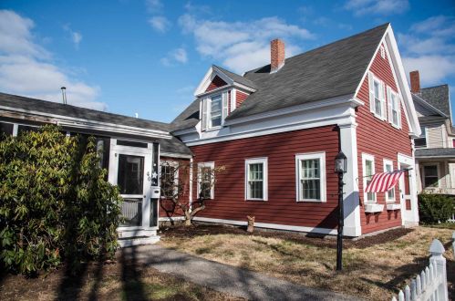 40 Granite St, Nashua, NH 03064 exterior