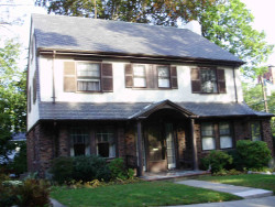 3 Fairview Ter, Newton, MA 02465 exterior