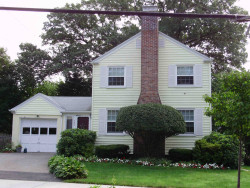 142 Winchester St, Newton, MA 02461 exterior