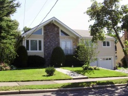11 Lovett Rd, Newton, MA 02459 exterior