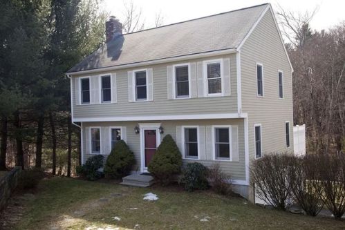 61 Hillando Dr, Shrewsbury, MA 01545 exterior