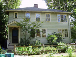 34 Ware Rd, Newton, MA 02466 exterior