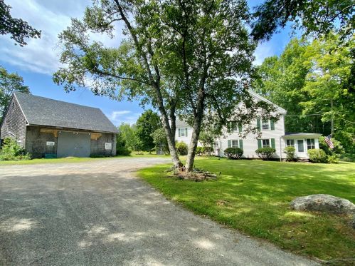 72 Beech Hill Rd, Blue-Hill, ME 04614 exterior