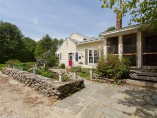 1055 Royalsborough Rd, Durham, ME 04222 exterior