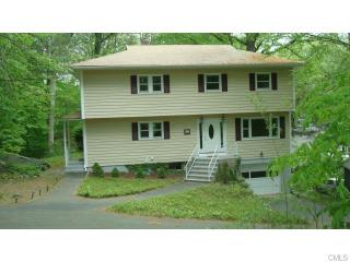 100 Old Dike Rd, Bridgeport, CT 06611 exterior