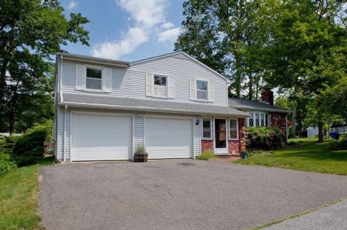 248 Birchwood Dr, Torrington, CT 06790 exterior