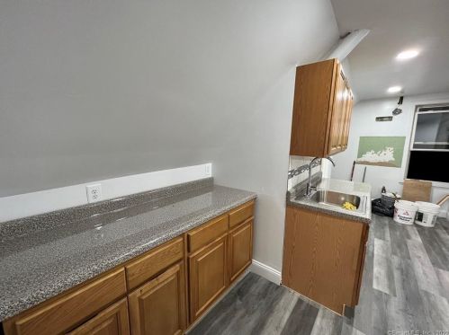 511 Carroll Ave, Bridgeport, CT 06607 exterior