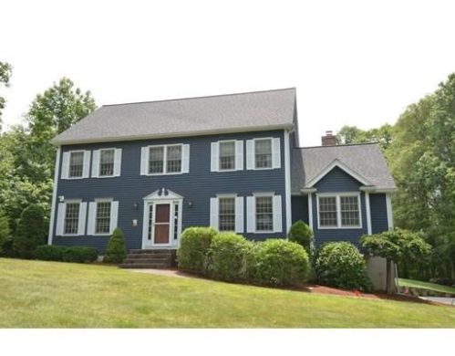 130 Summer St, Wrentham, MA 02093 exterior