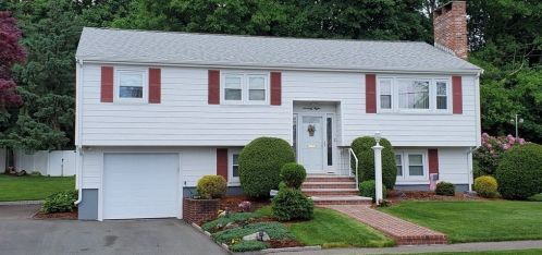 78 Bornwood Dr, Norwood, MA 02062 exterior