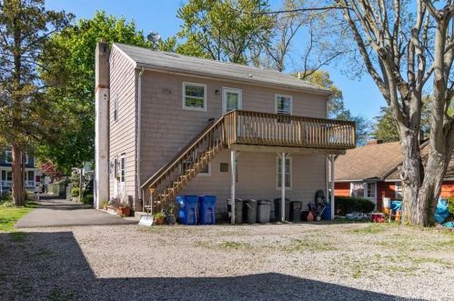 64 Soundview Ave, Norwalk, CT 06854 exterior