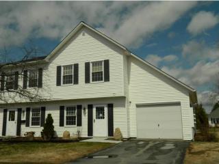 276 Eastview Cir, Williston, VT 05495 exterior