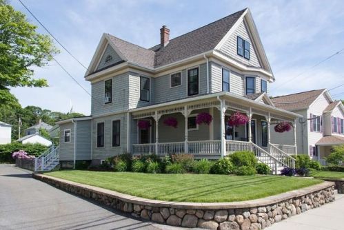 72 Eastern Ave, Gloucester, MA 01930 exterior