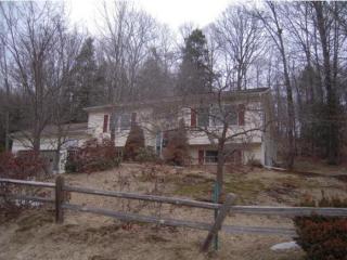 127 Milton Falls Ct, Milton, VT 05468 exterior